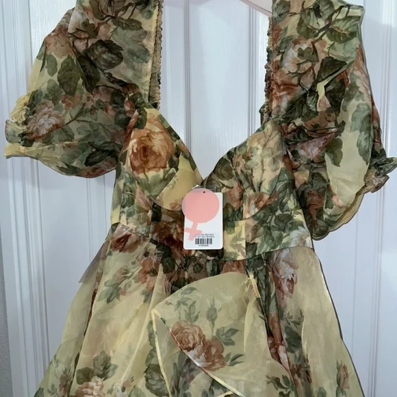 Selkie The Butter Rose In Bloom Bridal Gown with Selkie Gown Zip Bag - Size XL - Picture 8 of 14